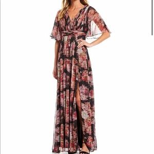 WORN ONCE ADRIANNA PAPELL FLUTTER SLEEVE FLORAL GOWN-STUNNING IRL
